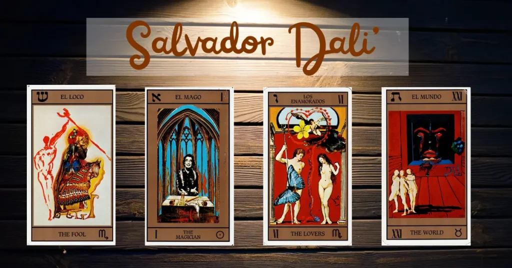 Salvador Dalí e Rachel Pollack: quattro Tarocchi surrealisti su sfondo in legno